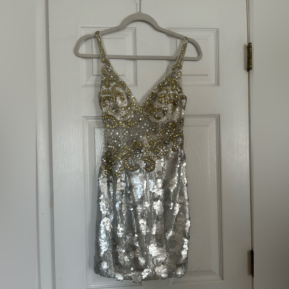 dave & johnny sequin mini dress